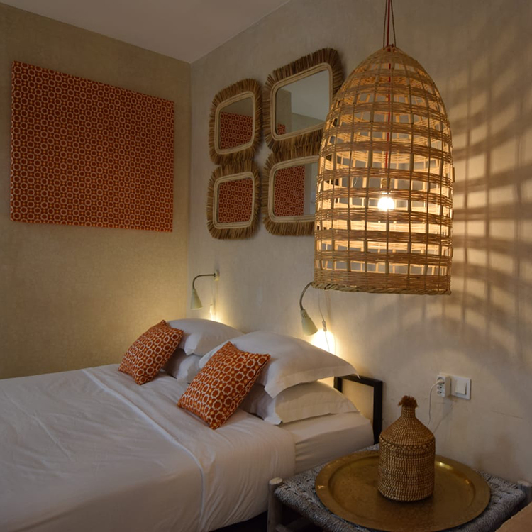 general info 3 bathroom private room from outside